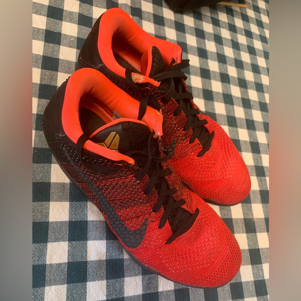 Nike Kobe XI Elite Low Basketball Shoes